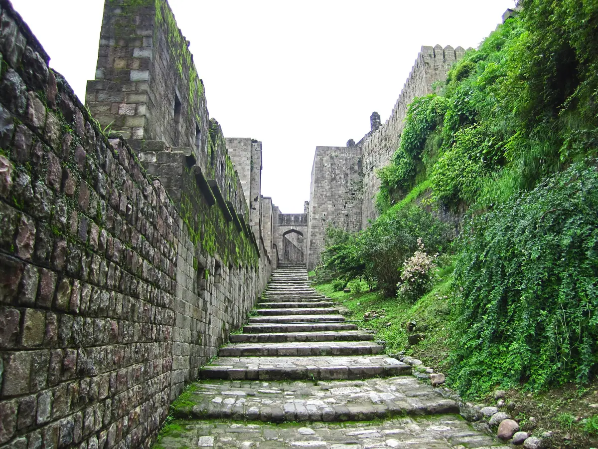 A stepped passage inside Kangra Fort